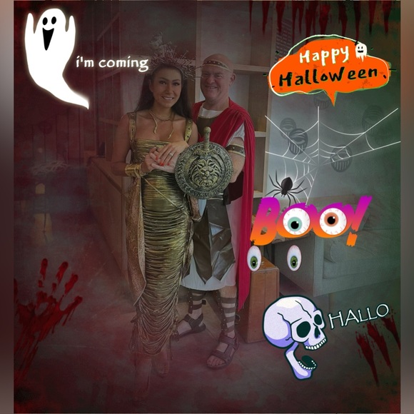 New Mimi Midi Dress in Gold
Bronx and Banco - Picture 10 of 11